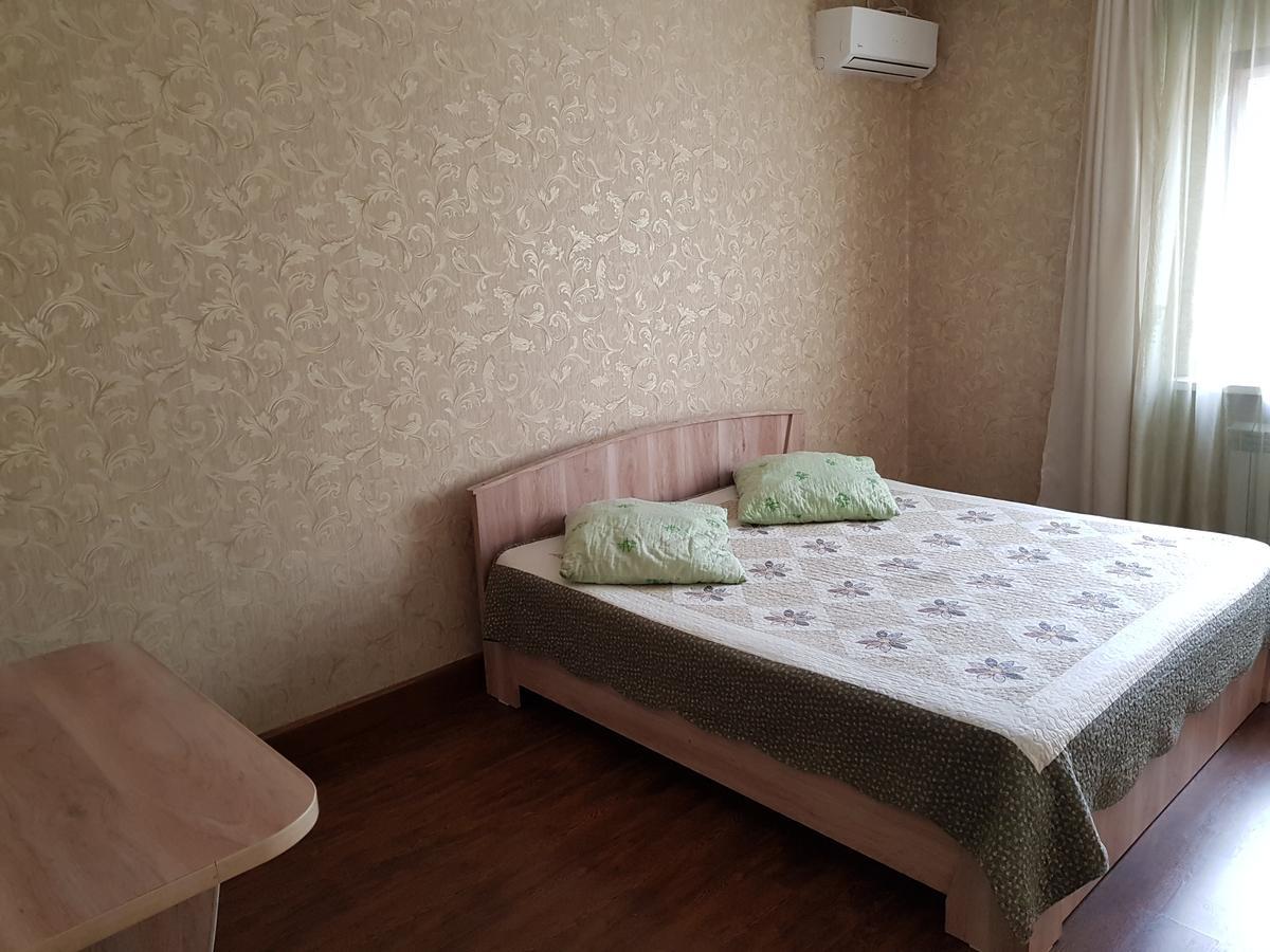Mini Hotel Leila Алматы Экстерьер фото